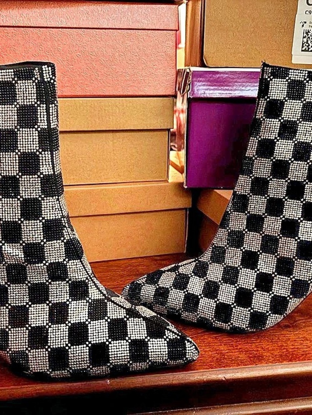 Wild Pair Ingridd Pointed Toe Bling Dress Booties Black & White
